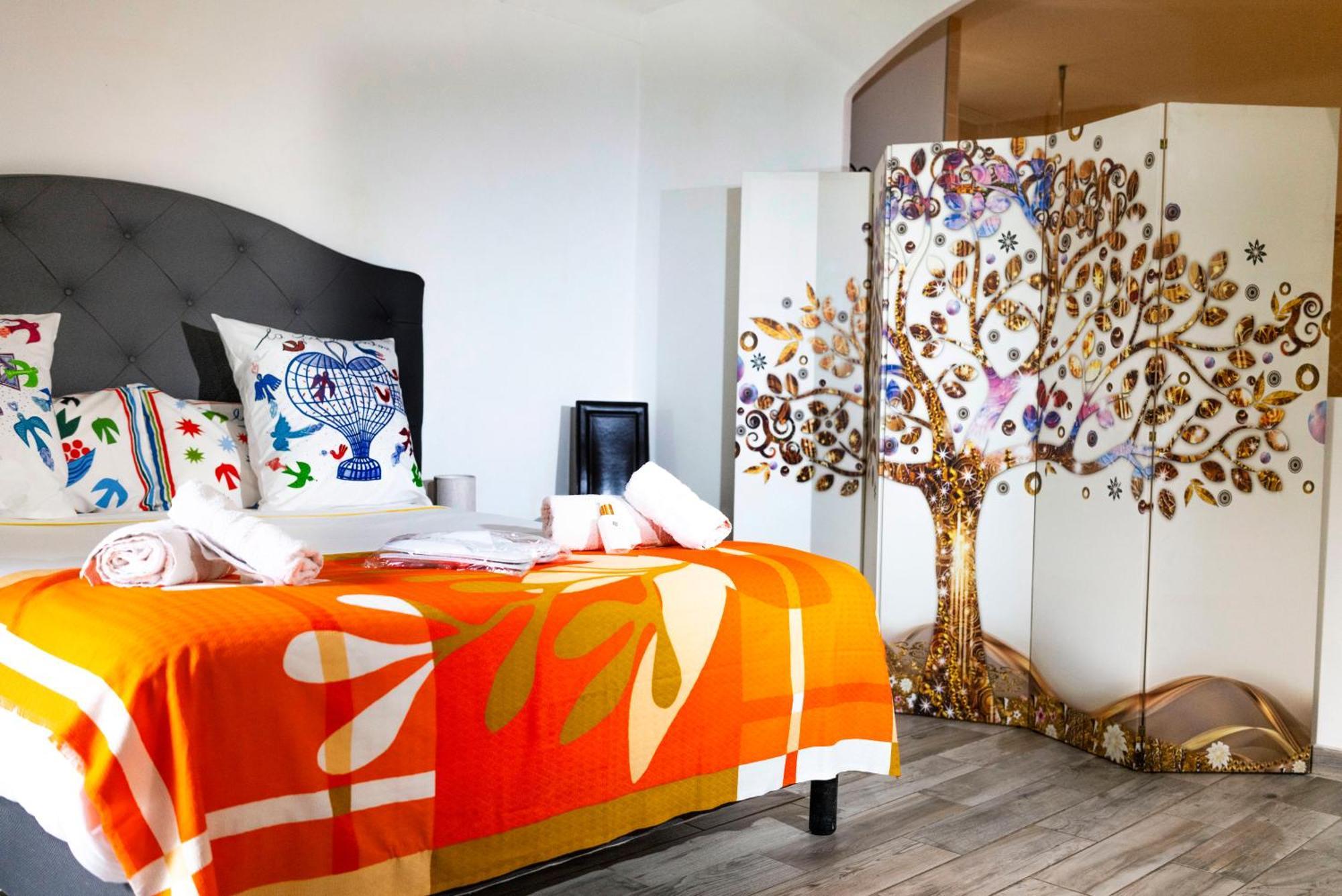 La Romana Luxe Et Serenite Au Coeur De Saint-Tropez Suites Spacieuses Avec Jardin Enchanteur Exteriör bild
